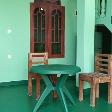 Lagoon Inn Hambantota Eksteriør billede