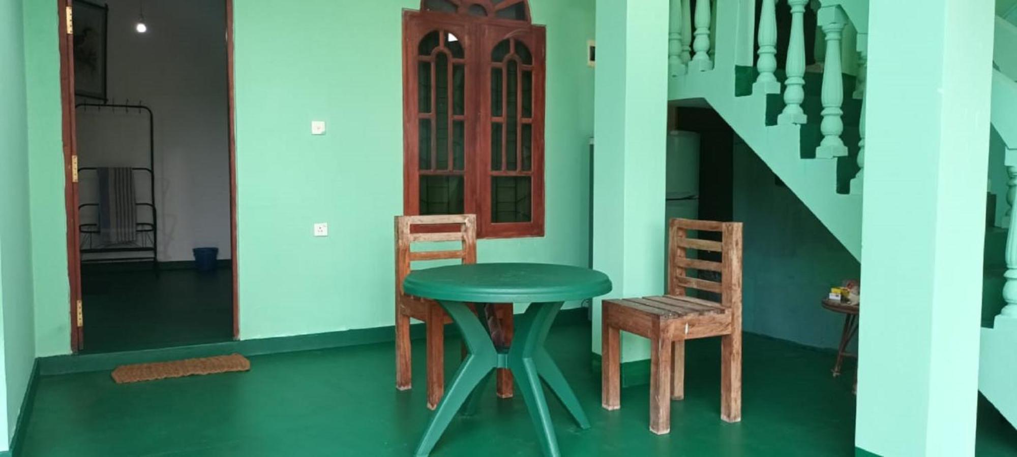 Lagoon Inn Hambantota Eksteriør billede
