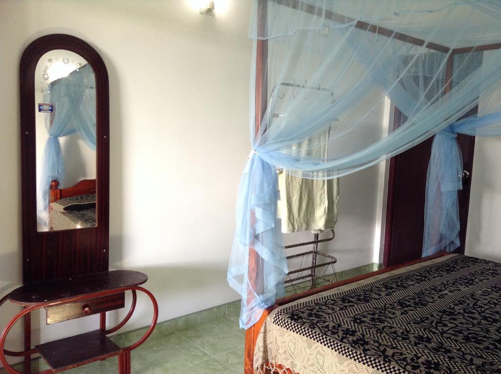 Lagoon Inn Hambantota Eksteriør billede